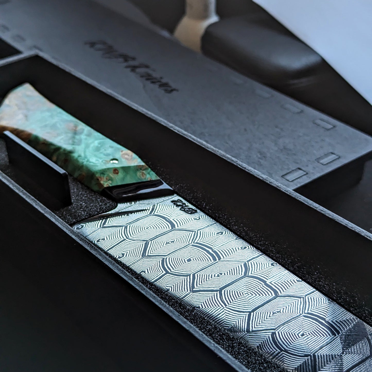 185mm Hex Mosaic damascus Santoku | Handmade Kitchen Knives - KWB Knives