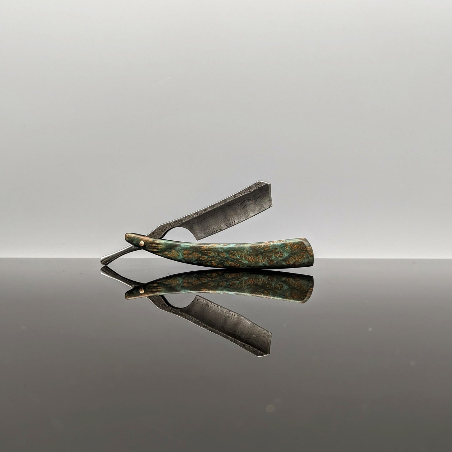 6/8 Damascus Straight Razor | Handmade shaving products-KWB Knives